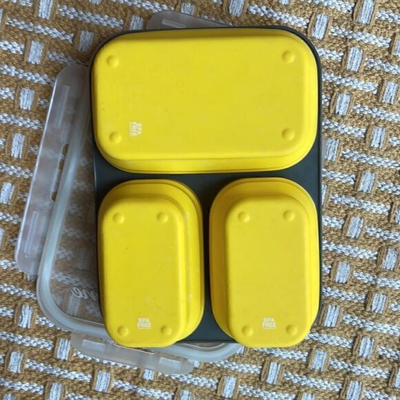 Eco One collapsible lunch box.  Snap lid with utensil pocket.  BPA free. - Picture 3 of 6